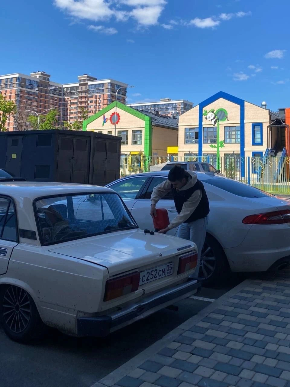 Помощь на дороге от участников сообщества